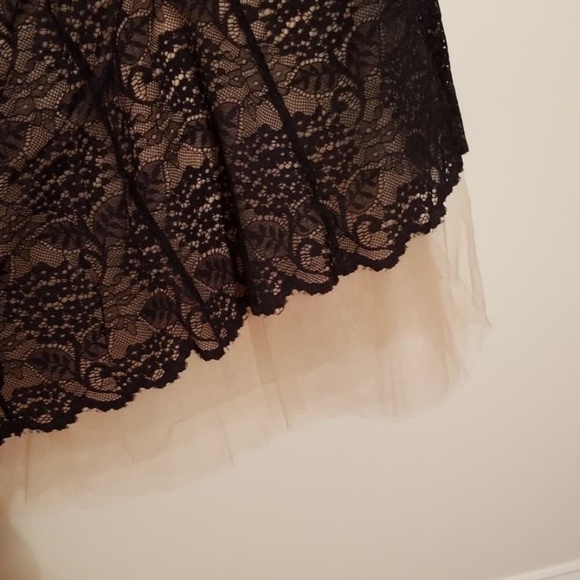 Bebe black Lace Tulle mini dress sz 10 3/4 sleeve - Picture 4 of 5